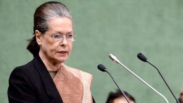 Sonia Gandhi calls emergency meeting of Congress, to meet 23 dissenters who  sought internal reforms