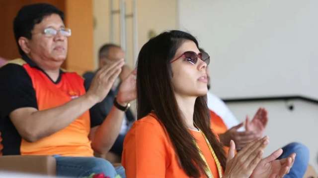 Ipl 2021 Meet Kaviya Maran The Sunrisers Hyderabad Mystery Girl That Got Netizens Talking On Social Media