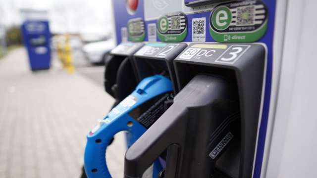 Dna Explainer How India S Petrol Prices Compare With The Rest Of The World