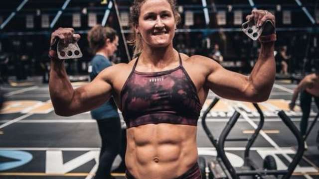 World store fittest woman