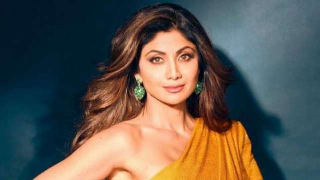 640px x 360px - Shilpa Shetty shares first post as husband Raj Kundra walks out of jail  after getting bail in porn case