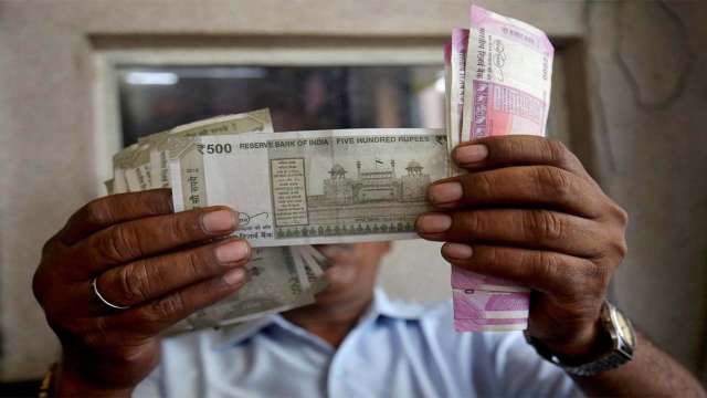 Cash with public rising at all-time high despite demonetisation, know why - Vimarsana News