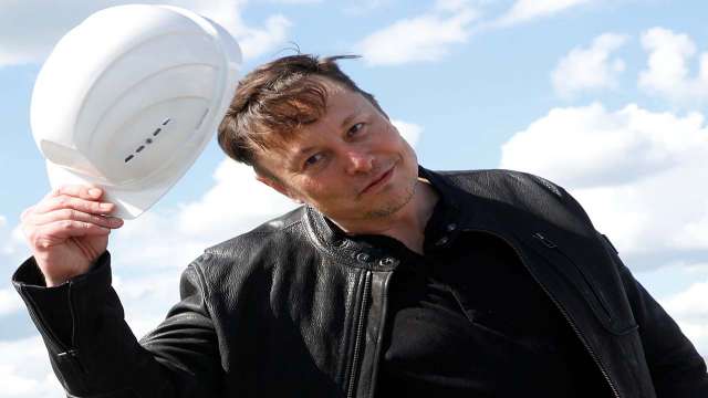 Here's why World's richest man Elon Musk sold USD 10 billion Tesla shares - Vimarsana News