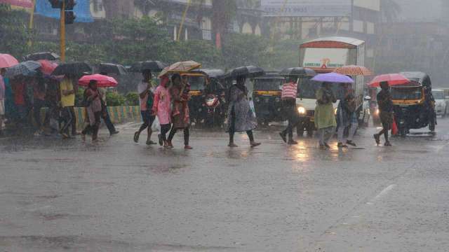 Cyclone Jawad retracts, IMD predicts rainfall in THESE states till December 9 - Vimarsana News