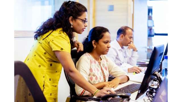 Call Center India: Global Challengers - Vimarsana News