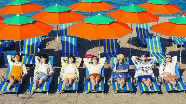 'Where are Tae, Suga, Jimin?' asks 'BTS' army after J-Hope, Jungkook, Jin, RM party together - Vimarsana News