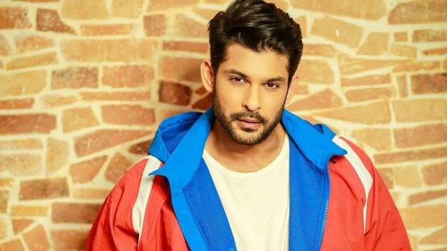 Sidharth Shukla's fans celebrate 14 years of 'Bigg Boss 13' winner in television industry - Vimarsana News