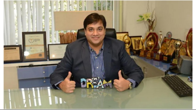 Viral Desai – Mumbai's well-known celebrity cosmetic surgeon - Vimarsana News