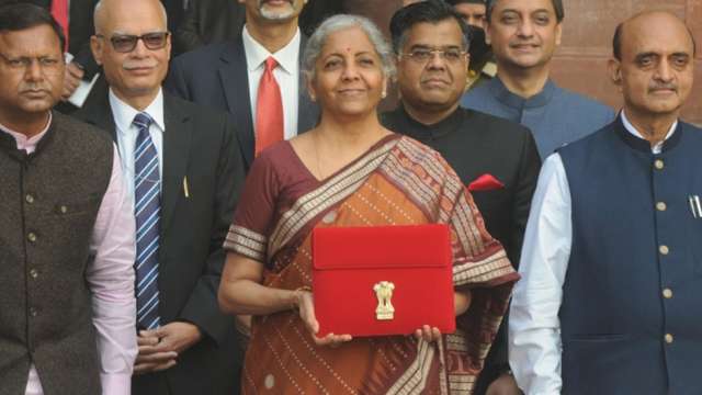 Union Budget 2022 LIVE Updates: E-passports will be rolled out for citizens' convenience - Vimarsana News