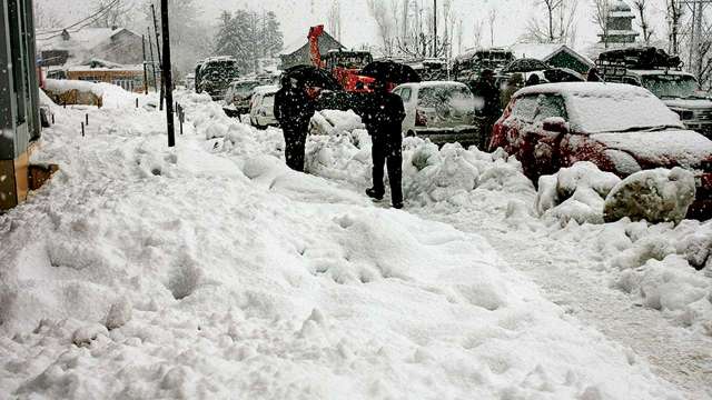 IMD issues yellow alert in Himachal Pradesh, Delhi-NCR to witness light rains - Vimarsana News