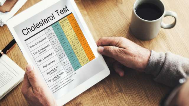 From 'whole grains' to 'leafy vegetables': Foods to consume if you have high cholesterol - Vimarsana News