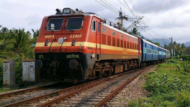 Two trains to hurtle towards each other at full speed TODAY with Railways Minister on board one - Vimarsana News