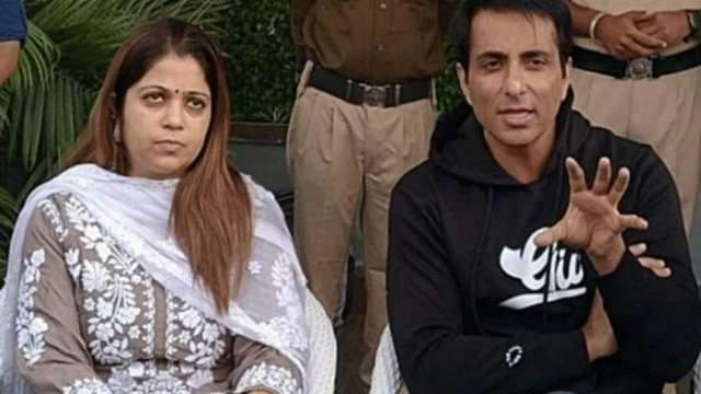 Punjab Elections Result 2022: Sonu Sood's sister Malvika Sood trails from Moga, AAP's Dr Amandeep Kaur Arora leads - Vimarsana News