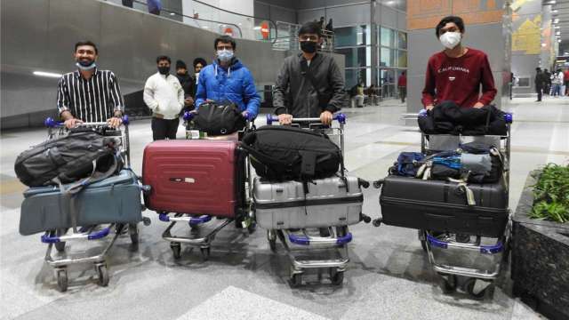 Operation Ganga: 600 Indian students evacuated from Sumy in Ukraine likely to return today - Vimarsana News