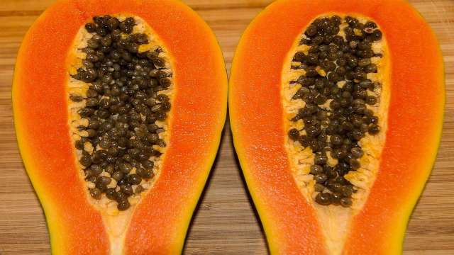 5 fantastic use of papaya for glowing skin