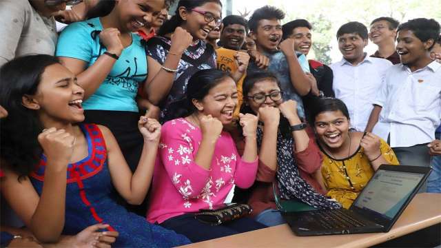 CBSE Term 1 exams update: Private schools urge to reduce weightage - Vimarsana News