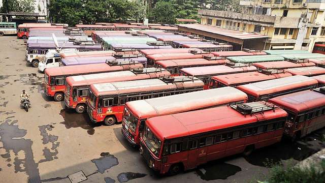 Private buses to go off-road indefinitely in Kerala starting today, know why - Vimarsana News