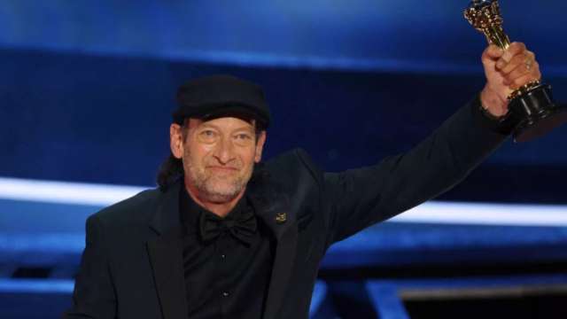 Oscars 2022: Troy Kotsur makes history, becomes first deaf man to win Academy Award - Vimarsana News