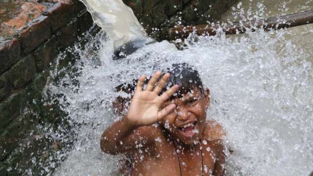 IMD predicts heatwave in THESE states for next 5 days - Vimarsana News