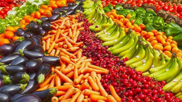 Can a diet rich in fruits and vegetables help reduce the risk of diabetes?