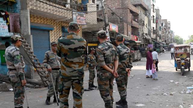 Jahangirpuri violence: 2 juveniles among 23 arrested in Delhi's Hanuman Jayanti rally clash - Vimarsana News