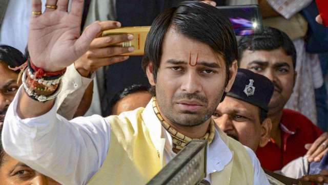 In fresh blow to RJD, Lalu Prasad's son Tej Pratap Yadav says 'will resign soon' - Vimarsana News