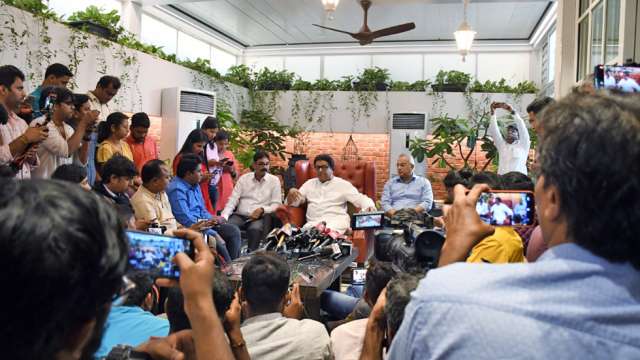 Loudspeaker row: Hundreds of MNS workers detained in various districts of Maharashtra - Vimarsana News