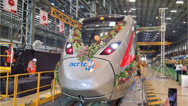 Gujarat: NCRTC receives first RRTS trainset with regenerative braking and Automatic Train Protection - Vimarsana News