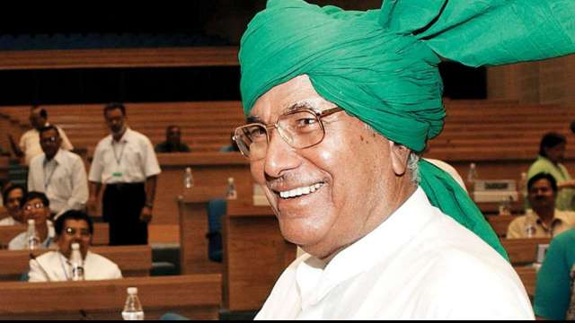 Dasvi turns real as former Haryana CM Om Prakash Chautala clears 10th, 12th at 87 - Vimarsana News