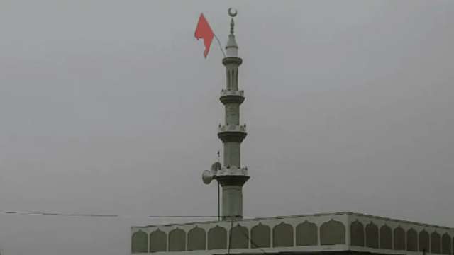Karnataka: Tensions run high after miscreants hoist saffron flag atop mosque in Belagavi - Vimarsana News