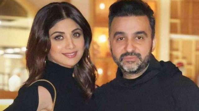 640px x 360px - Shilpa Shetty evades question on Raj Kundra, says 'we've all braved the  storm' hinting at tough times
