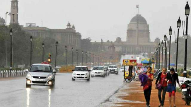 Light showers, thunder bring relief for Delhiites, no heatwave predicted for a week - Vimarsana News