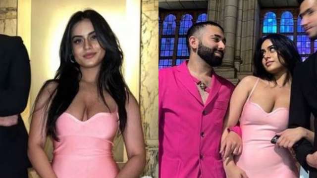 Nysa Devgn sizzles in body-hugging pink gown at Kanika Kapoor’s wedding reception – Bollywood news