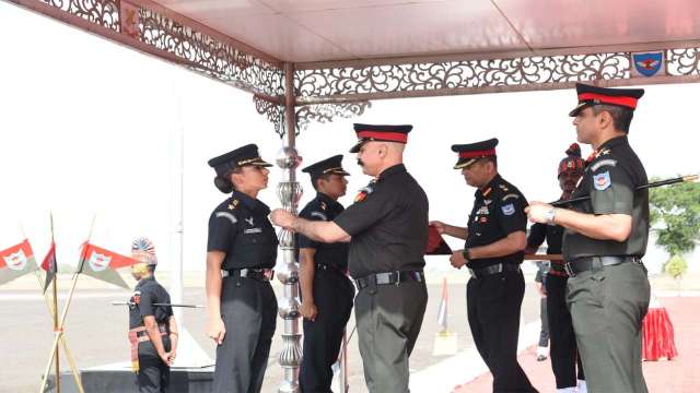 Meet Captain Abhilasha Barak, country's first female Combat Aviator - Vimarsana News