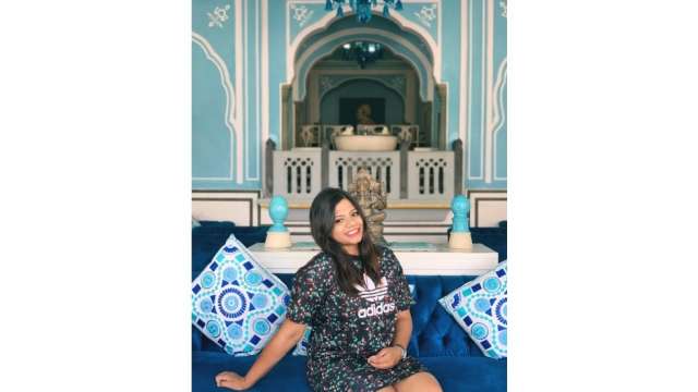 Dr. Radhika Agarwal AKA The Foodie Devi shares her favourite cafes in Mumbai - Vimarsana News