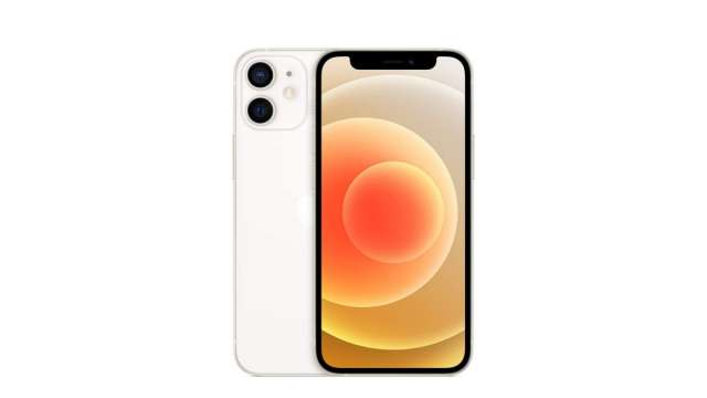 Apple Iphone 13 Samsung Galaxy S Fe And Other Smartphones With Up To 53 Off In Amazon Freedom Sale