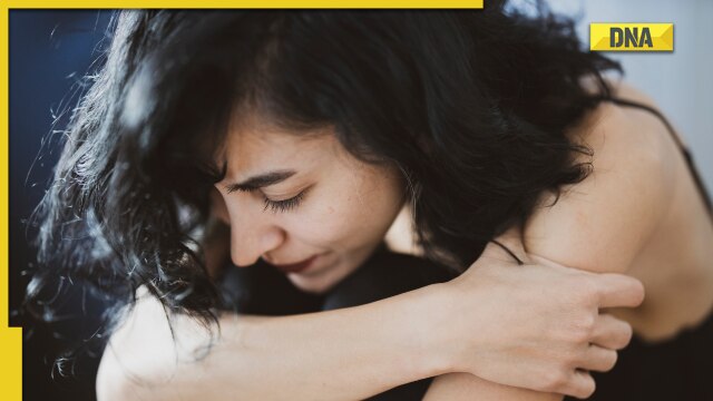 Postpartum depression: cause, signs and symptoms, treatment - Vimarsana News