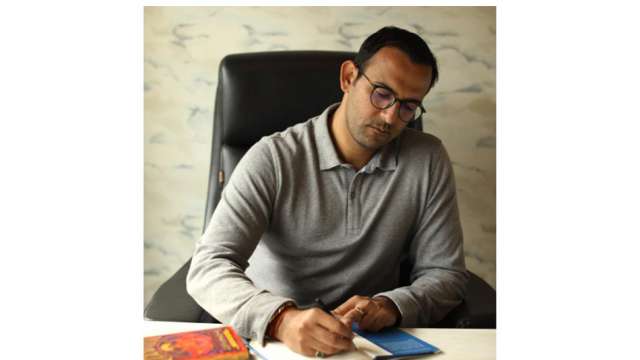 Himalaya Master Yogi Anand Mehrotra's books and podcasts provide answers to all the fundamental questions of life - Vimarsana News