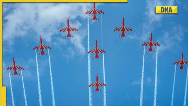WATCH: Indian Air Force's Surya Kiran aerobatic team enthralls audience in stunning air show - Vimarsana News
