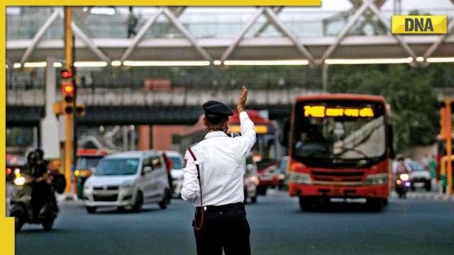 Delhi Police advises lane driving with a unique post featuring Hardik Pandya - Vimarsana News