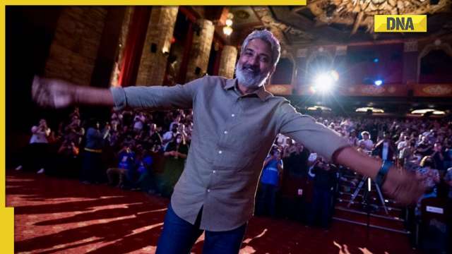 SS Rajamouli says 'thank you USA' after filmmaker gets standing ovation at RRR screening in Los Angeles theatre - Vimarsana News