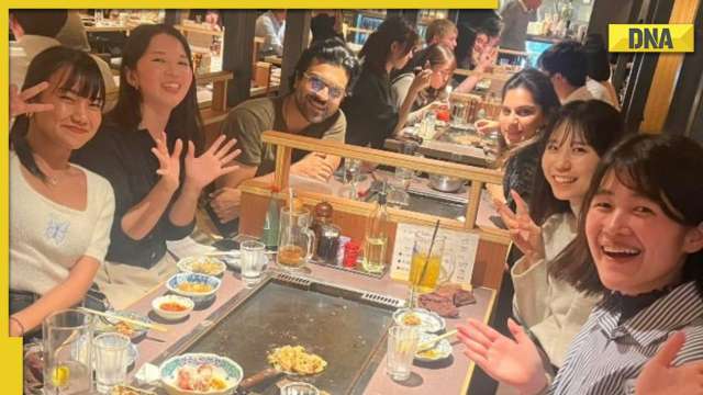 RRR star Ram Charan poses with Japanese fans in restaurant, receives customised gifts from admirers - Vimarsana News