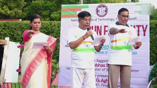 Tamil Nadu: Dr Subhas Sarkar Flags Off ‘Run For Unity’ Marathon In Trichy