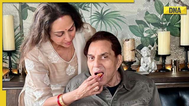 Hema Malini feeds Dharmendra cake as she celebrates his birthday, calls him 'love of my life' - Vimarsana News