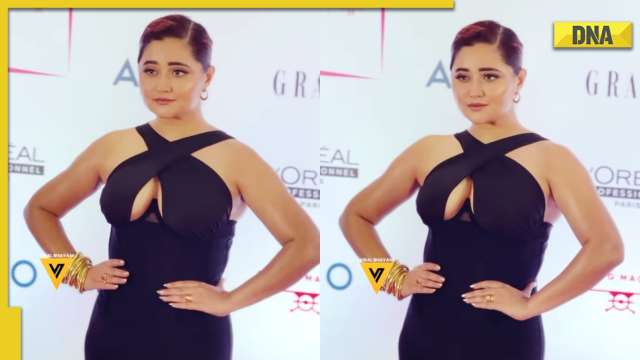 Rashami Desai gets brutally trolled for wearing jumpsuit with plunging neckline, netizens say 'isko hotness nahi kehte' - Vimarsana News