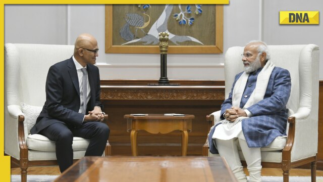 Microsoft CEO Satya Nadella tweets photo with PM Narendra Modi, lauds India's digital transformation - Vimarsana News