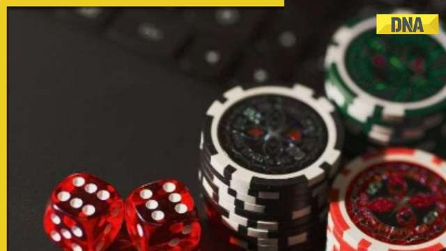 Uttar Pradesh: MBBS student steals jewellery to recover Rs 15 lakh tuition fee lost in online gambling - Vimarsana News