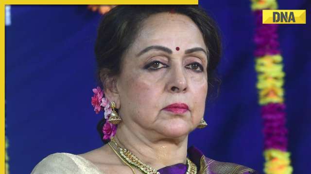 Hema Malini reveals a director made a shocking request asking her to remove saree pin - Vimarsana News