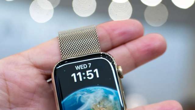 Best smart watch under 2000 - Vimarsana News
