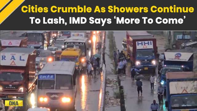 Delhi Rains: IMD Issues Rain Alerts for Delhi, Kolkata; Heavy Downpour Disrupts Bengaluru; IMD Alert